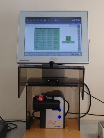 chronoscopeX1-micromatC-omega-moyenne-avance-retard-droit